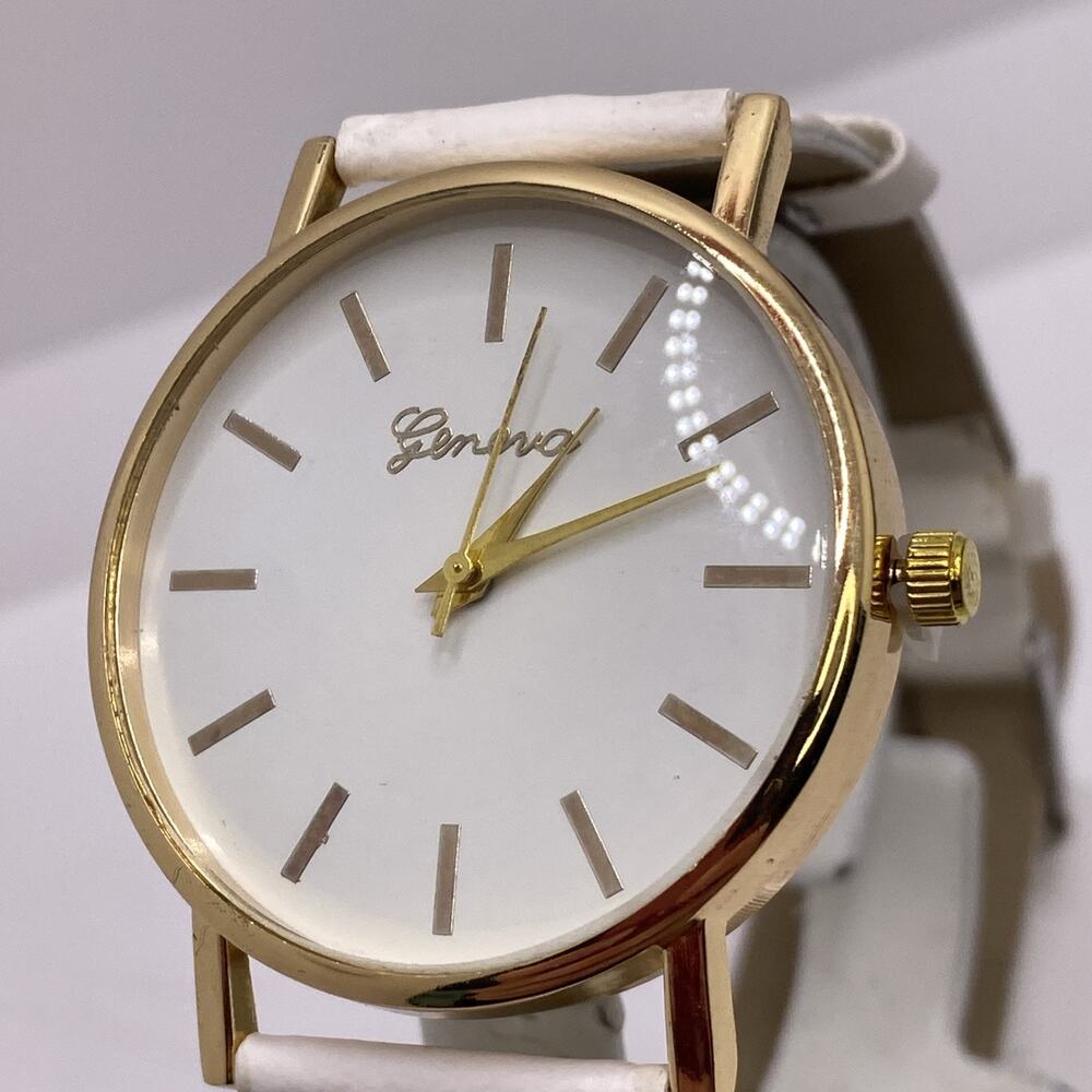 Geneva White Leather Womens Watch New Battery
